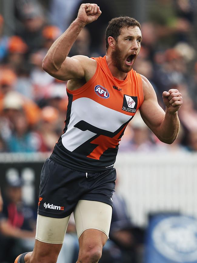 Shane Mumford in action for the GWS Giants. Picture. Phil Hillyard