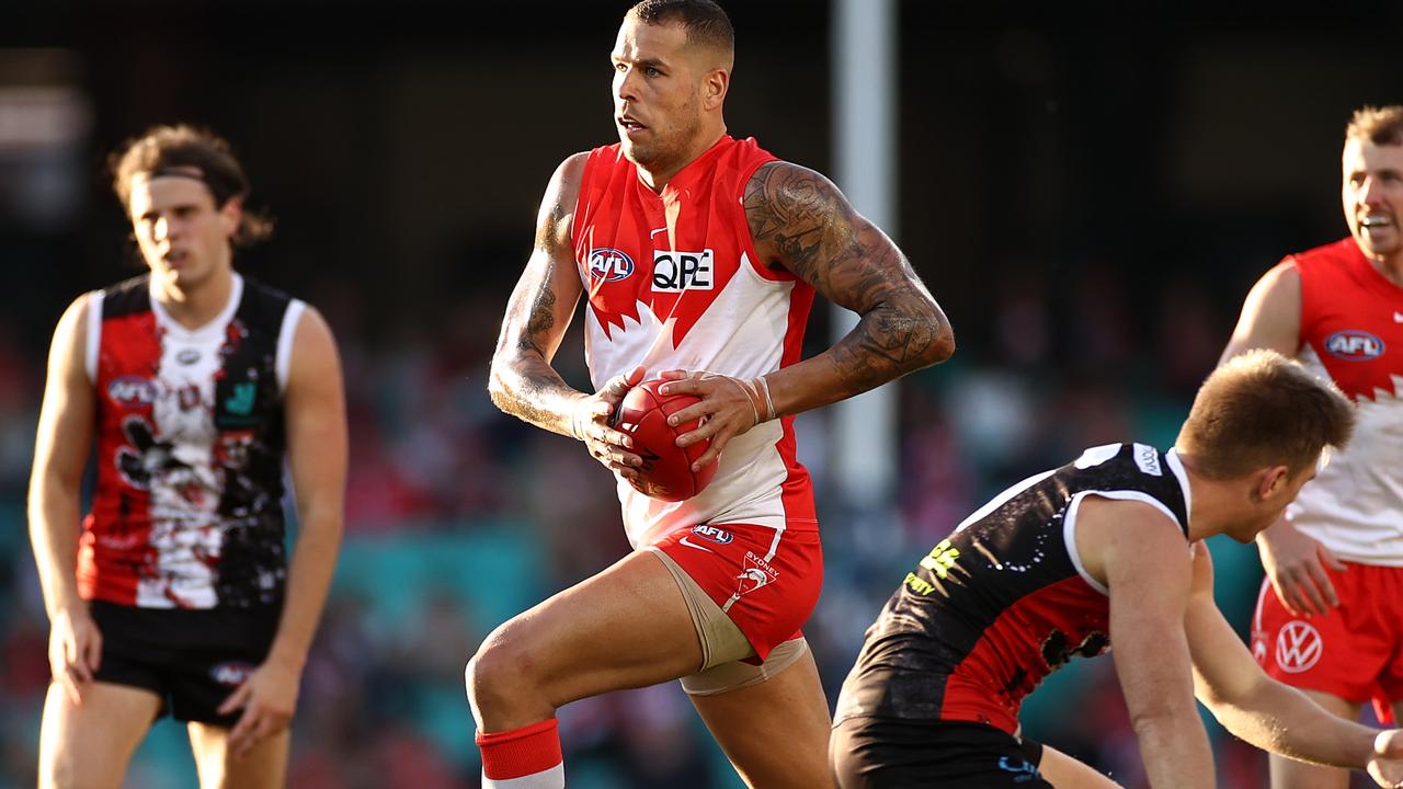 Lance Franklin deserves something special with his 1000th goal.