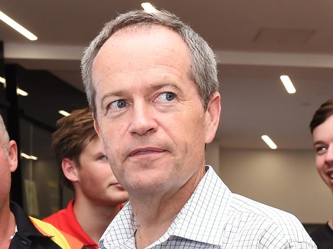 Bill Shorten visits the Michael Long Centre in Darwin.