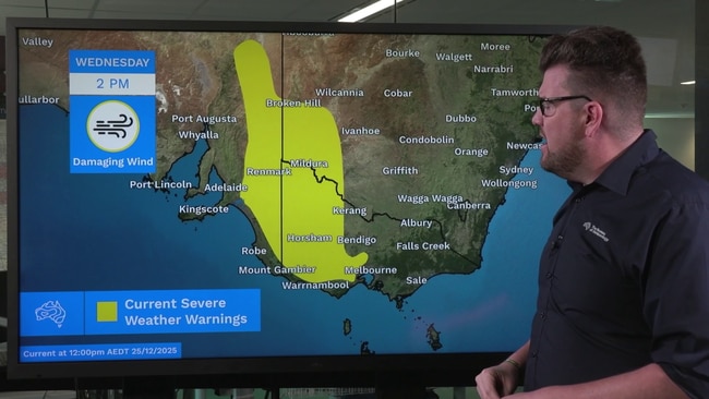 Damaging winds on Christmas Day are set to create concerning conditions for the spread of existing bushfires in the Grampians. Picture: Bureau of Meteorology