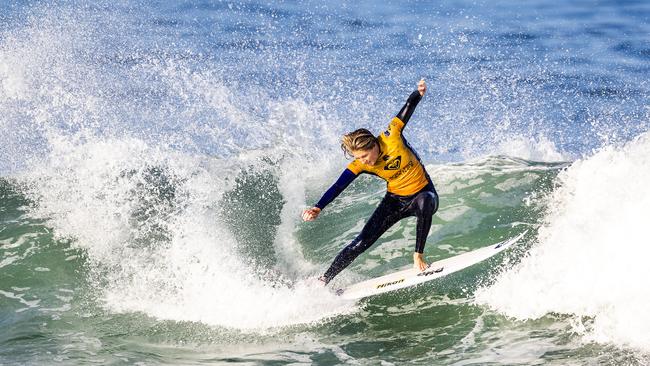 Stephanie Gilmore in action at the Roxy Pro France. Photo: World Surf League