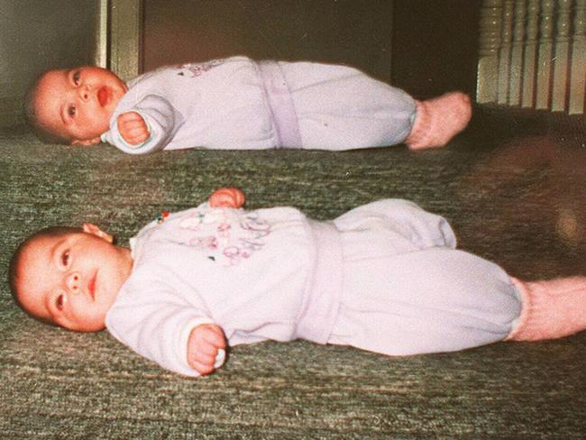 Fourteen-week-old twins Daniela and Dijana.