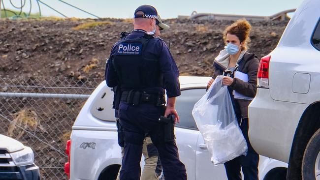 Police searching for Ju “Kelly” Zhang at the Wollert rubbish tip. Picture: Luis Ascui