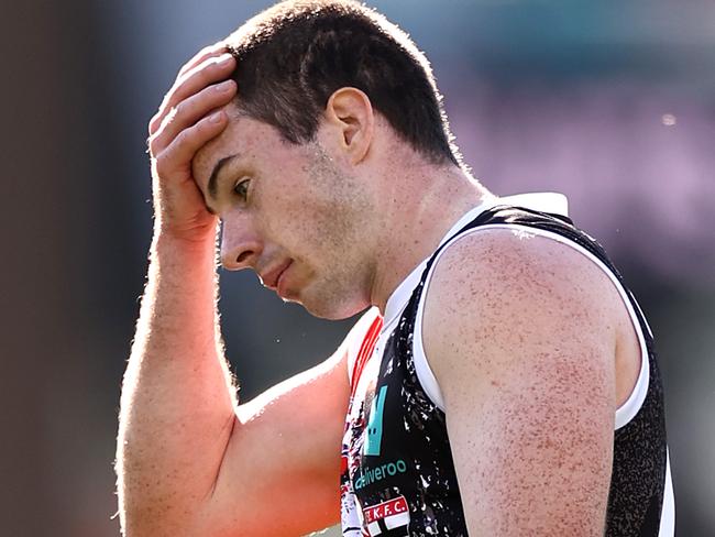 SYDNEY, AUSTRALIA - JUNE 05: Jack Higgins of the Saints reacts after missing a shot on goal during the round 12 AFL match between the St Kilda Saints and the Sydney Swans at Sydney Cricket Ground on June 05, 2021 in Sydney, Australia. (Photo by Cameron Spencer/Getty Images)