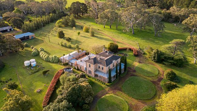 The Gringegalgona Homestead, south of Balmoral, is for sale. Pictures: Aaron Jones