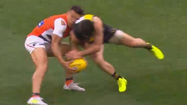 Richmond skipper Trent Cotchin escaped suspension for this collision with Dylan Shiel in the 2017 preliminary final.