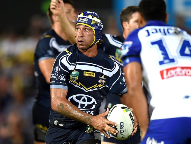 What’s going on with Johnathan Thurston? Picture: Alix Sweeney