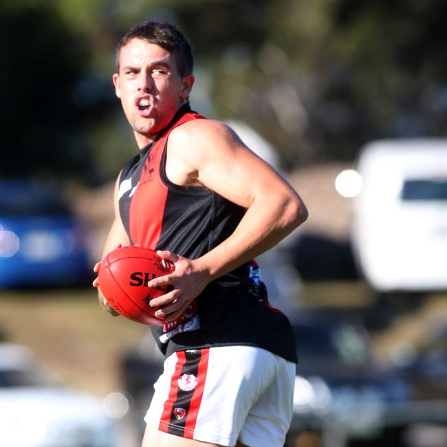 Jack Langdon in action for Morphett Vale against Reynella at Reynella Oval. Picture: Stephen Laffer