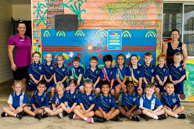Fitzgerald State School 2022 Prep class. (L-R) Back row: Charlie Carlile, Annamieka Mawer, Macy Whitecross, Dustan Hodgetts, William Hassan, Aaliya Doak, Isla Mundy, Maglie Ludkin, Travis Webster, Kirby McClymont, Makayla Barrett; front Row: Ava-Rose Bailey, Loki Riehl-Woodhouse, Hendrix Forrest, Ivy Dineen, Aria Hartley, Phoenix Uili, Joshua Chipere, Zachary Lucke, Marshall Kane Esguerra. Teacher Aide: Michelle Ryan. Teacher: Leanne Penshorn Picture: Michaela Harlow MKY2022PREP
