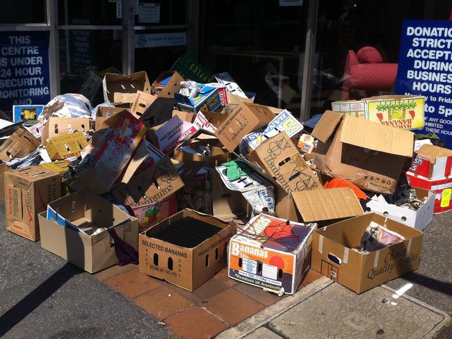 St Vincent's charity store in Collingwood. Shop. Dumping.