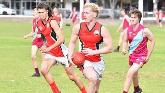 Henley High rising stars Kane Sherlock (with ball) and Caleb Poulter. Picture: Jarrod Gillings