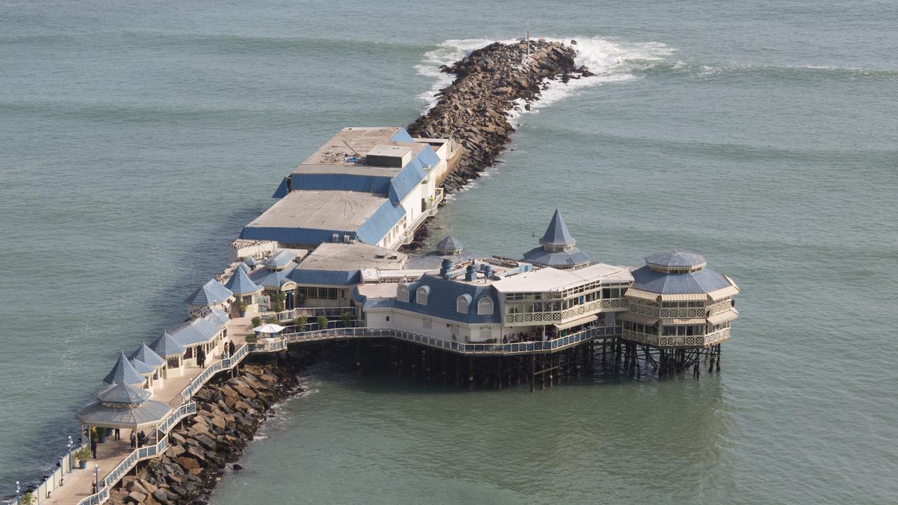 The restaurant is on the coastline of the Miraflores district.