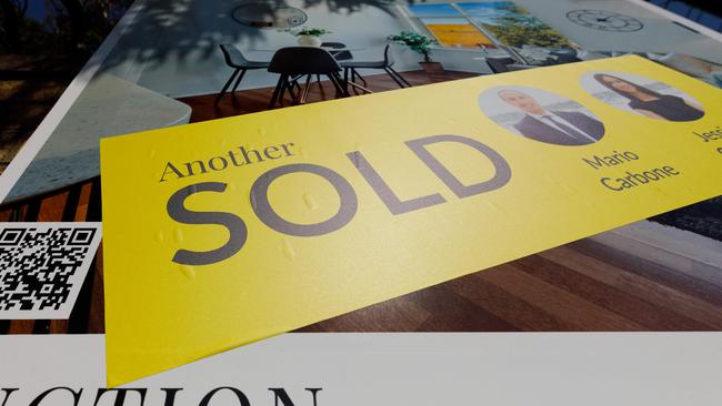 SYDNEY, AUSTRALIA - NewsWire Photos SEPTEMBER 14 2023. Generic housing & real estate house generics. Pic shows a sold sign for an apartment which went to auction in Drummoyne. Picture: NCA NewsWire / Max Mason-Hubers