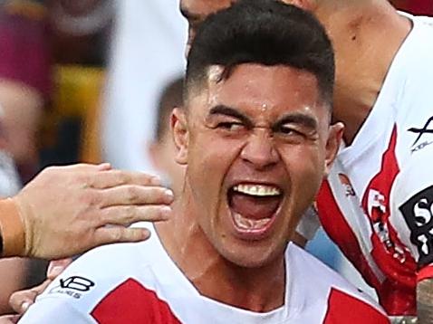 BRISBANE, AUSTRALIA - SEPTEMBER 09:  Tim Lafai of the Dragons celebrates a try during the NRL Elimination Final match between the Brisbane Broncos and the St George Illawarra Dragons at Suncorp Stadium on September 9, 2018 in Brisbane, Australia.  (Photo by Chris Hyde/Getty Images)