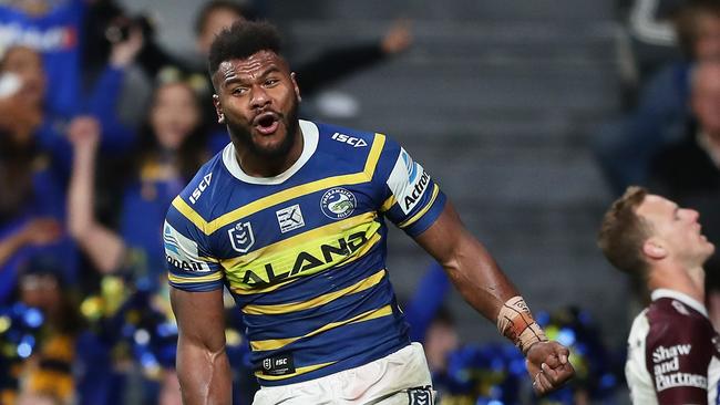 Sivo barged over for three tries. Photo by Matt King/Getty Images.