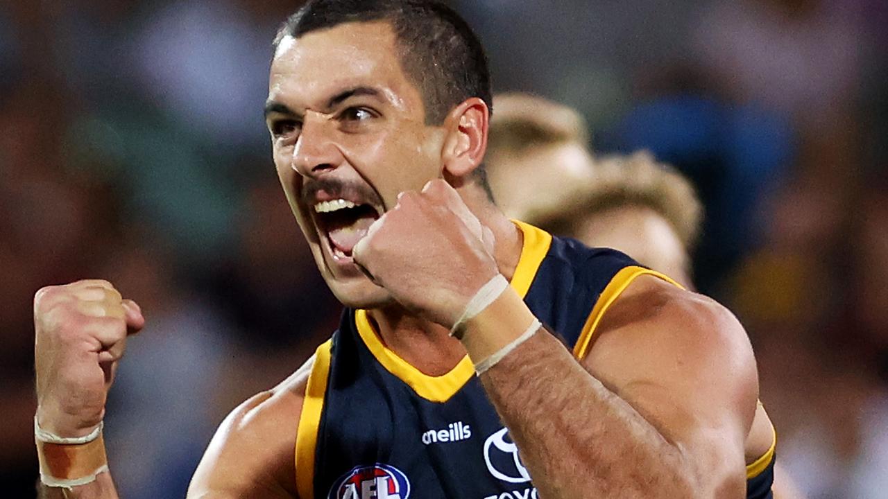 Taylor Walker has rediscovered his accuracy in front of goal for the Crows.