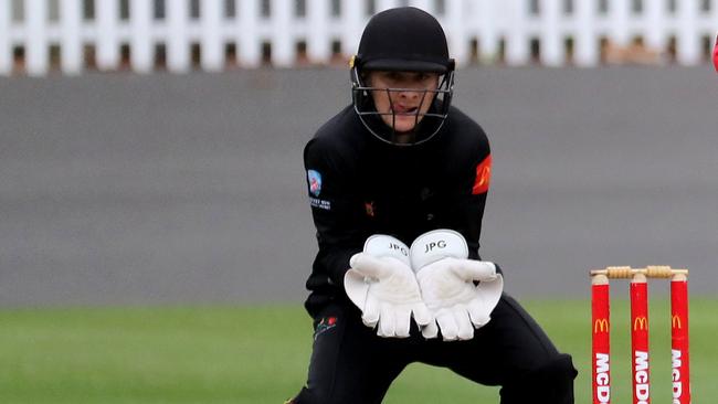 Tyran Liddiard wicketkeeping during a round of this season’s NSW Premier Cricket competition. Pic: Jeremy Ng