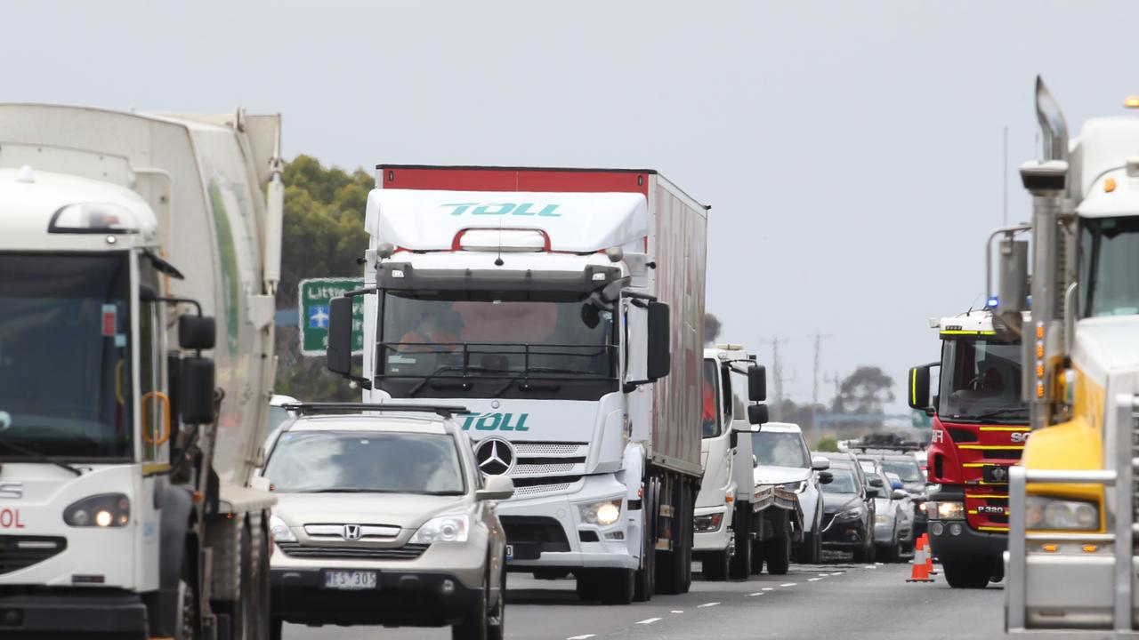 Traffic backing up at the scene of a fuel spill on the Princes Freeway. Picture: Alan Barber