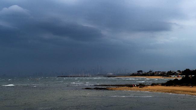 Storms move in across Port Phillip Bay. Picture: Nicki Connolly