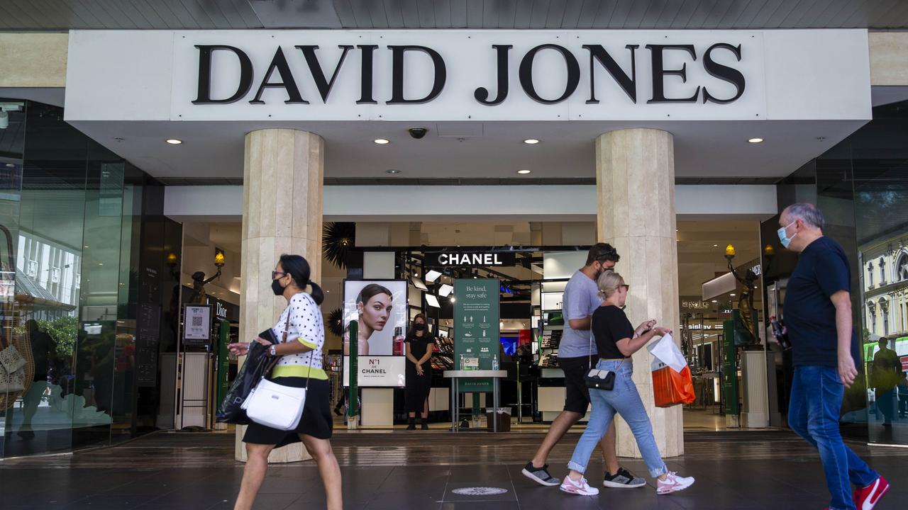 Retail turnover figures released on Monday showed shoppers embarked on a spending spree in department stores during September. Picture: NCA NewsWire / Aaron Francis