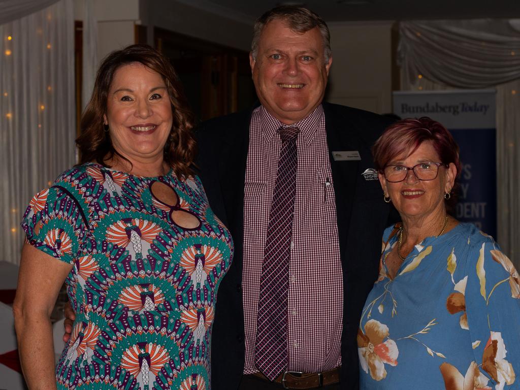 Helen Blackburn, Wayne Honor and Judy Honor.