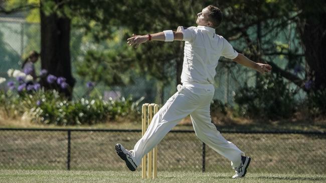 Matt Shimell bowling for Long Island.