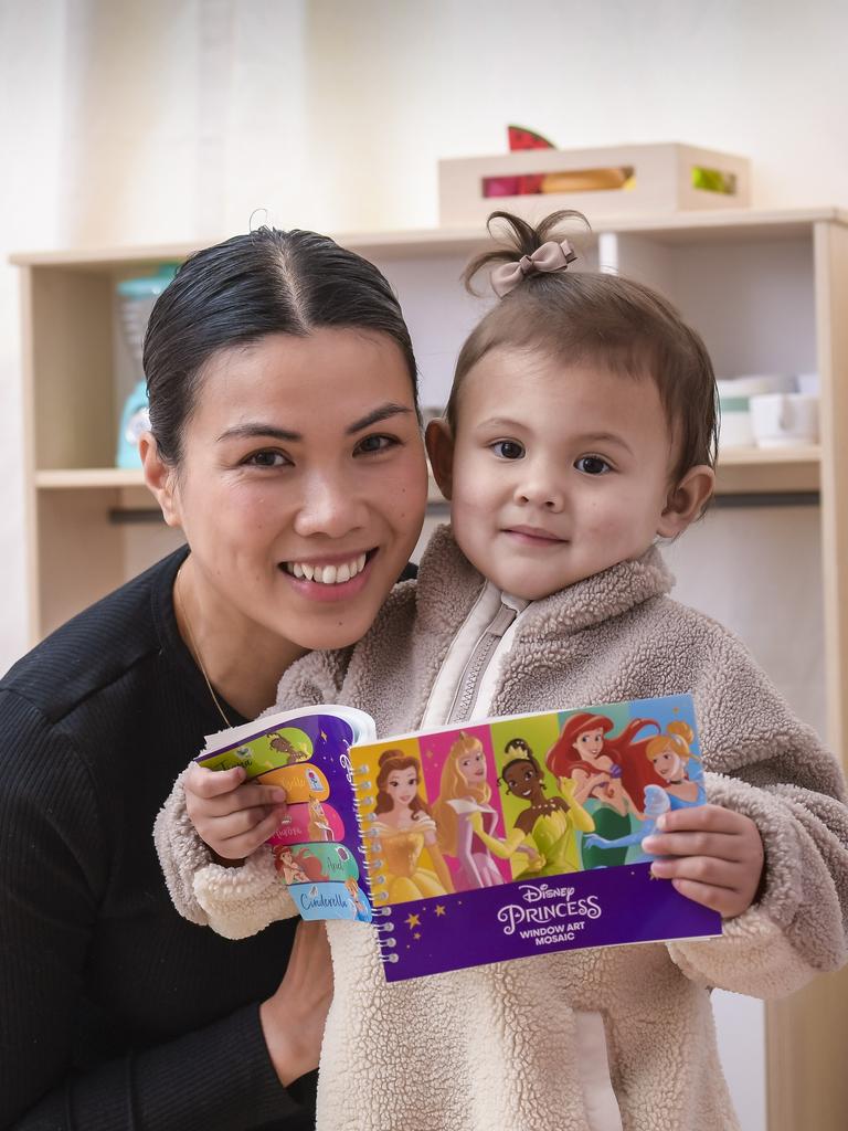 Liver transplant recipient Thea Hattersley, now 3, with her mum Mia Fulgencio. Picture: RoyVPhotography