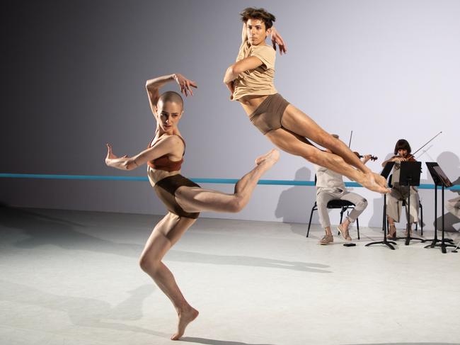 Impermanence.  Dancers are Jesse Scales and Rhys Kosakowski next to Australian String Quartet . Picture: Andrew Beveridge