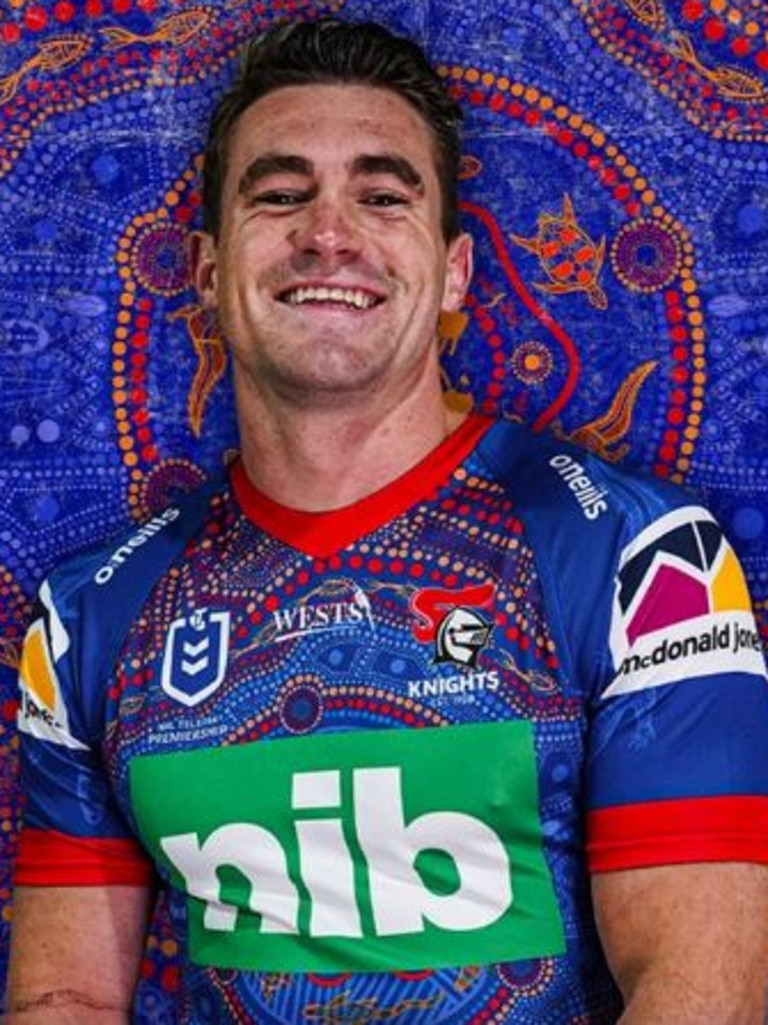 Newcastle knights store 2020 indigenous jersey