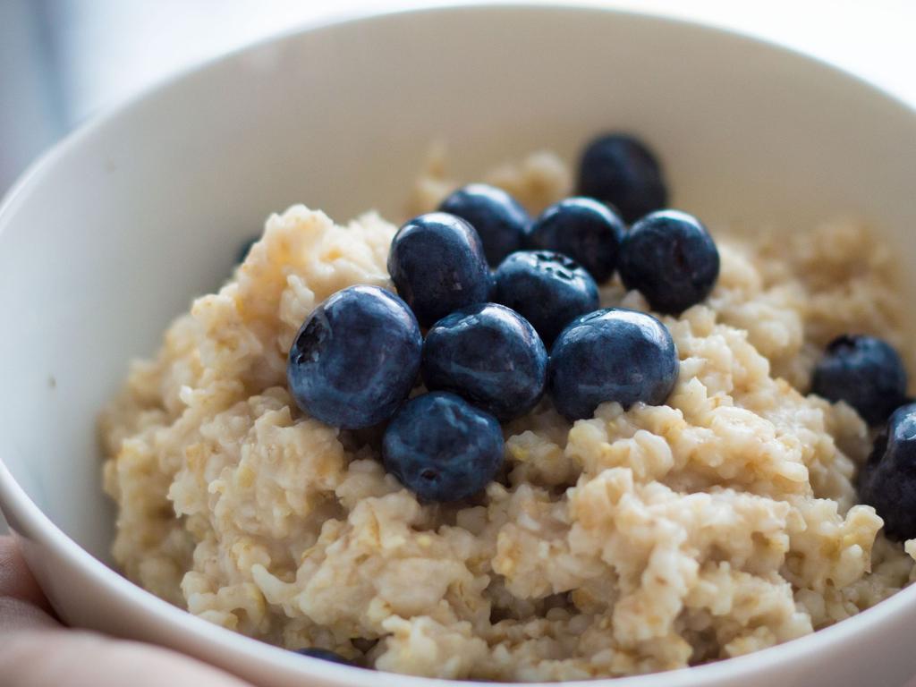 Oats are a great breakfast choice.