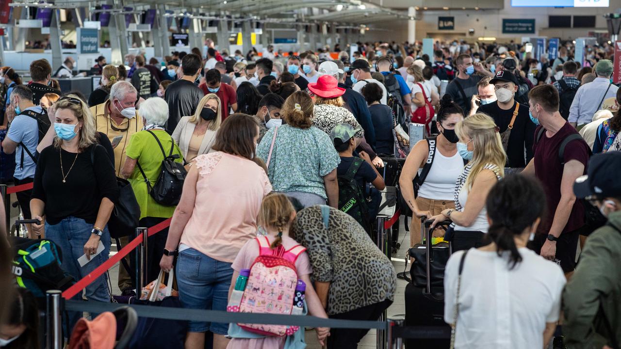 The long queues and chaos at Sydney Airport’s T2 Domestic Terminal. Picture: Julian Andrews