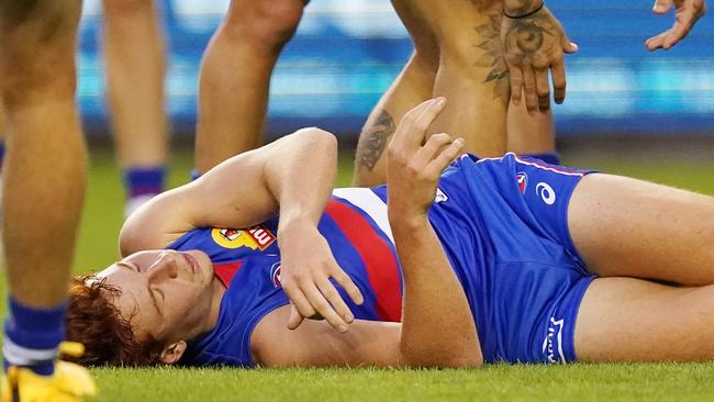 Ed Richards was in trouble after the bump from Williams. Picture: AAP Images