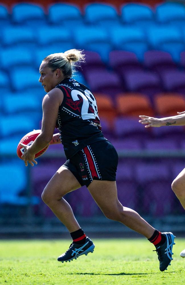 Tiwi Bombers' Jessica Nannup (#28). Picture: AFLNT Media / Patch Clapp.