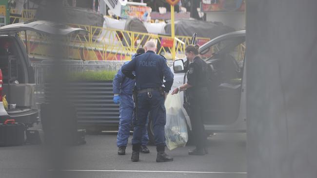 Homicide detectives and crime scene investigators remained at the scene on Tuesday. Picture: NCA NewsWire / Damian Shaw