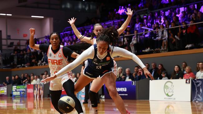 GEELONG, AUSTRALIA - OCTOBER 30: Haley Jones of Geelong United competes for the ball during the round one WNBL match between Geelong United and Townsville Fire at The Geelong Arena, on October 30, 2024, in Geelong, Australia. (Photo by Kelly Defina/Getty Images)