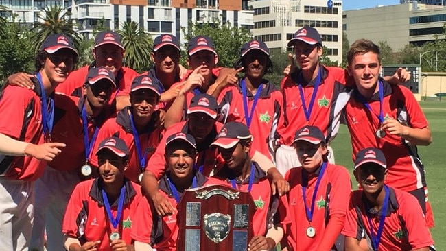 Southern Pioneers celebrate winning the 2018 Dowling Shield.