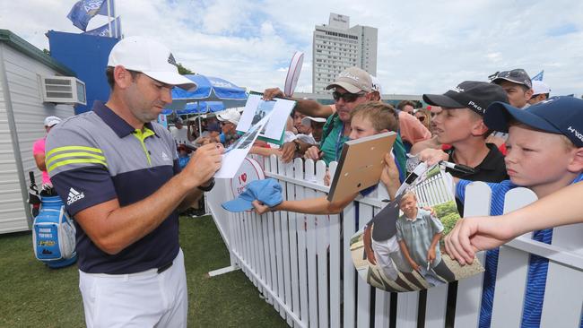 Sergio Garcia signing autographs at Royal Pines. Picture: Mike Batterham