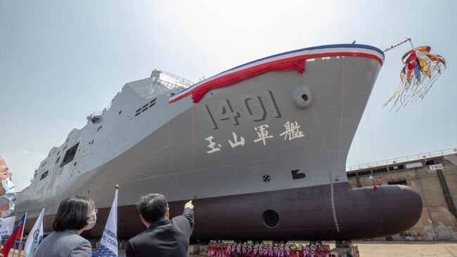 The Yu Shan is fitted with a pair of missile launchers that are believed to be capable of holding eight indigenous Hsiung Feng II anti-ship or 16 Hai Chien naval surface-to-air missiles. Picture: Taiwan's Office of the President