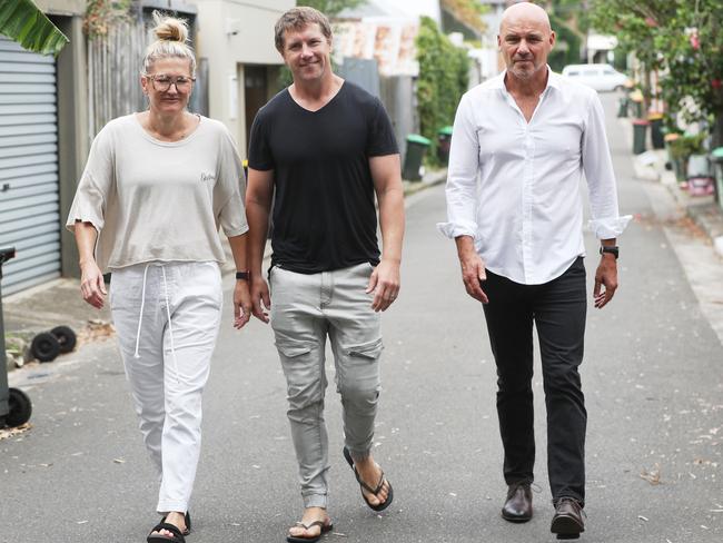 Amy Smith and Ben Smith with Gary Jubelin before an interview for I Catch Killers. Picture John Grainger