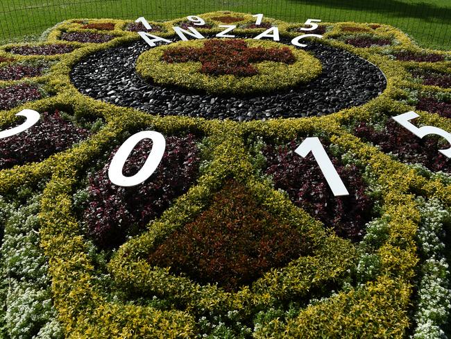 The Anzac Star Bed, a replica of a flower bed created 100 years ago at the Garden as a tribute to the first Anzacs, in the Botanical Gardens, in Sydney on Thursday, April 23, 2015. (AAP Image/Paul Miller) NO ARCHIVING