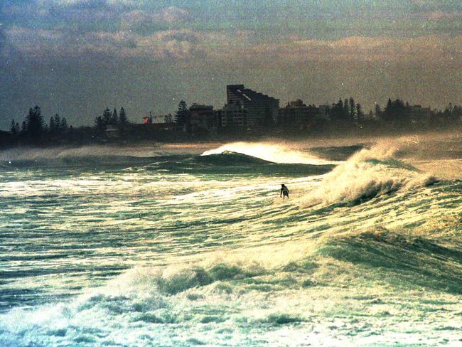 1998 Big seas at Burleigh Heads.