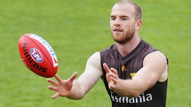 Tom Mitchell returns to training at Hawthorn.