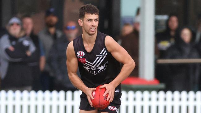 EDFL: Roxburgh Park v St Albans: Brenden Egberts of Roxburgh Park at Lakeside Oval, on Saturday, July 1, 2023 in Roxburgh Park, Australia.Picture: Hamish Blair