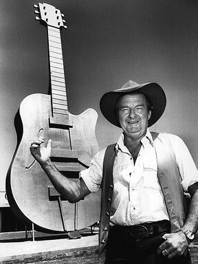 Country King Slim Dusty.