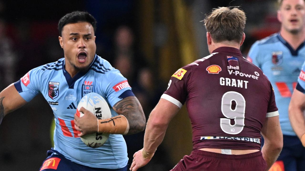 Leniu blasts Queensland over kick-off act