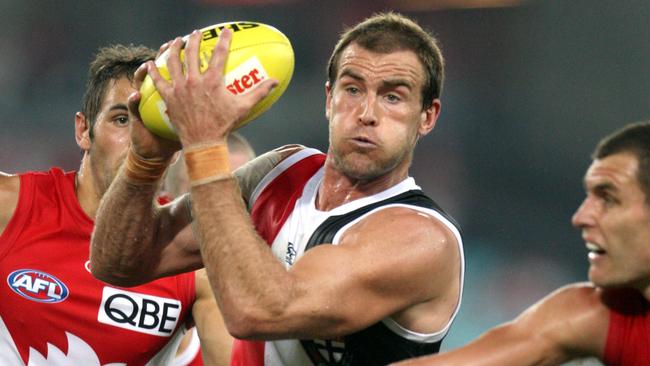 Steven King played 47 games for St Kilda.