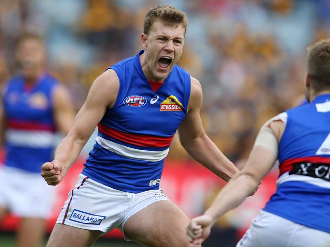 Bulldog Jack Macrae looms as a perfect SuperCoach skipper selection in Round 3