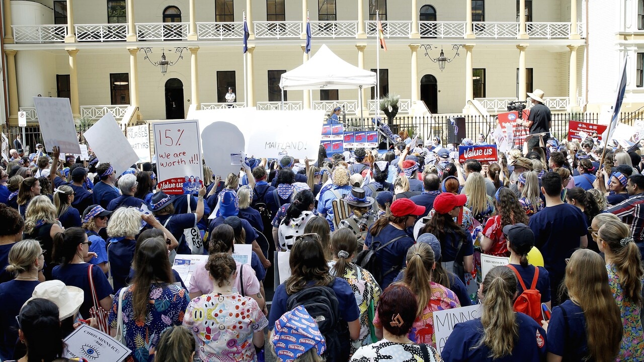 ‘A huge mess’: NSW nurses reject 15 per cent pay rise deal