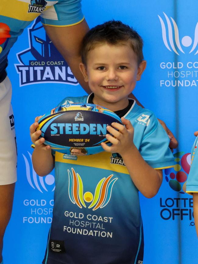 TITANS JOIN WITH THE LOTTERY OFFICE TO SUPPORT GOLD COAST HOSPITAL FOUNDATION