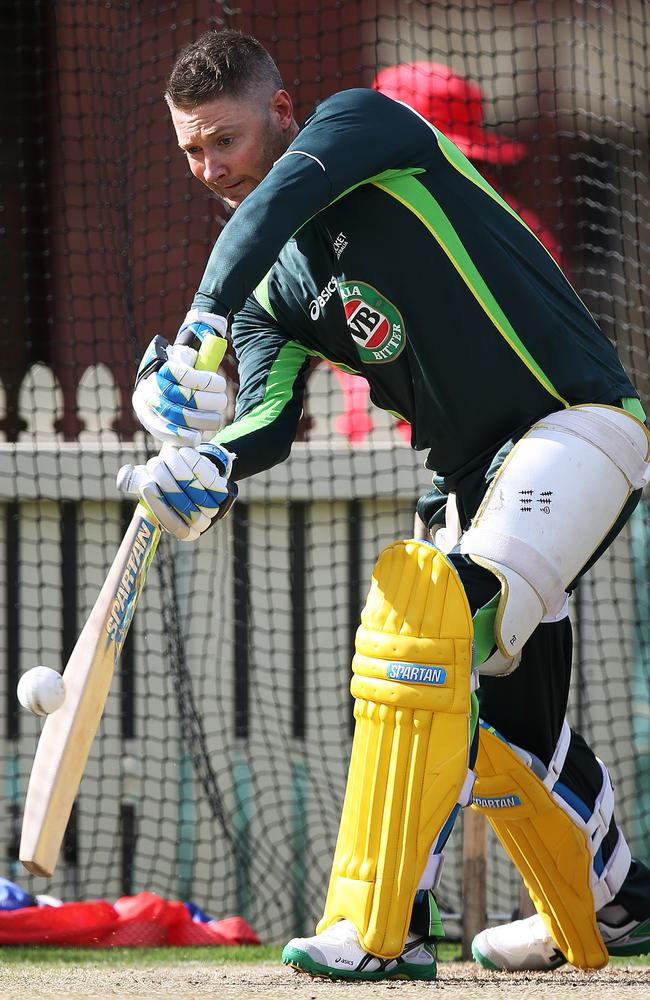 Michael Clarke ironed out the kinks in his first hit in the nets for over a month.